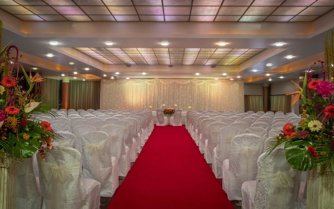 Отель Clayton Hotel Galway Голуэй